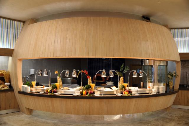 ROYAL WINGS HOTEL - Restaurace - ROYAL MAIN RESTAURANT