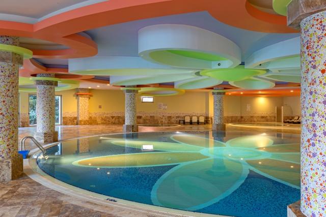 ROYAL WINGS HOTEL - Bazény - Vnitřní bazén