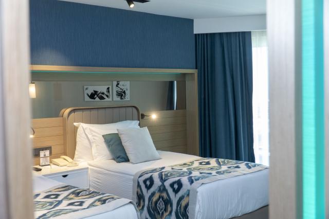 ROYAL WINGS HOTEL - Pokoje - SUPERIOR STANDARD ROOM SEA VIEW WI
