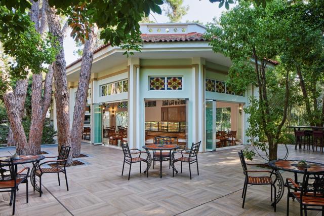 ALI BEY RESORT SORGUN - Restaurace - NAZENDE PATESSERIE