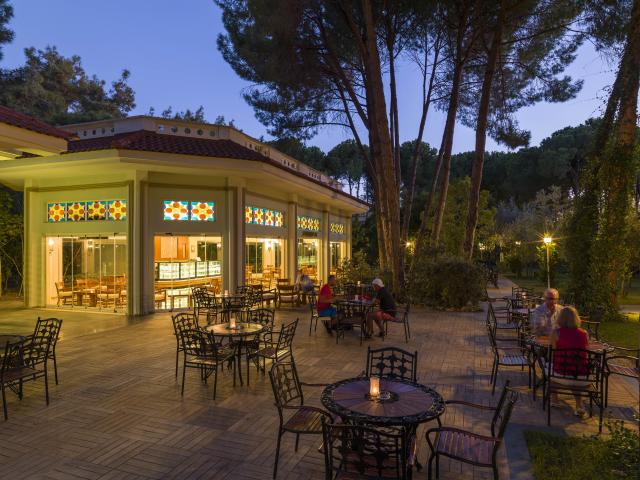 ALI BEY RESORT SORGUN - Bary - NAZENDE PATISSERIE
