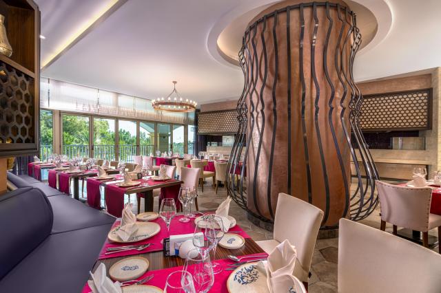 SIDEMARIN KIRMAN PREMIUM - Restaurace - OSMANLI RESTORAN - OTTO