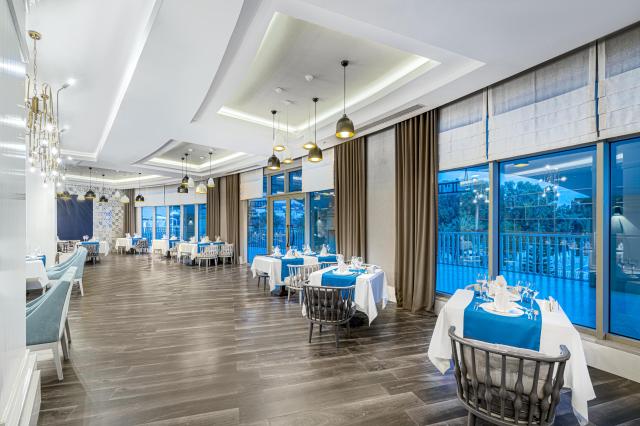 SIDEMARIN KIRMAN PREMIUM - Restaurace - MOZAIK RESTORAN - AKDEN
