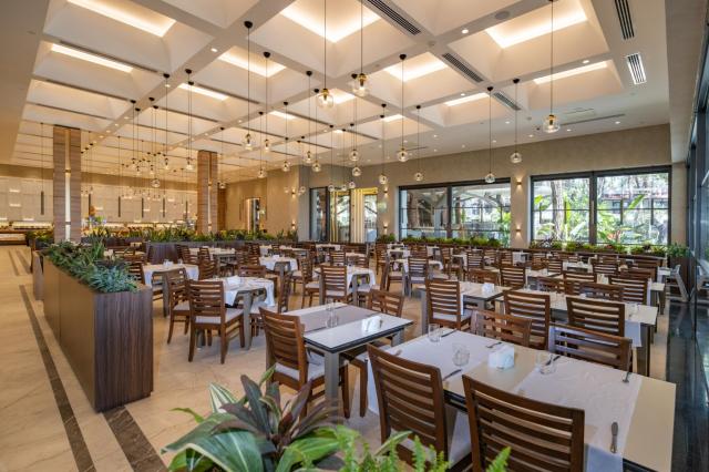 SEVEN SEAS HOTEL LIFE - Restaurace - MAIN RESTAURANT