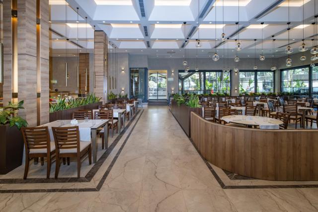 SEVEN SEAS HOTEL LIFE - Restaurace - MAIN RESTAURANT