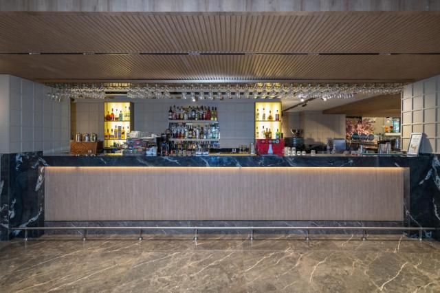 SEVEN SEAS HOTEL LIFE - Bary - LOBBY BAR