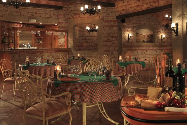 PALM ROYALE RESORT SOMA BAY - Restaurace - Italian a la carte r