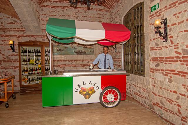 PALM ROYALE RESORT SOMA BAY - Restaurace - Italian a la carte r