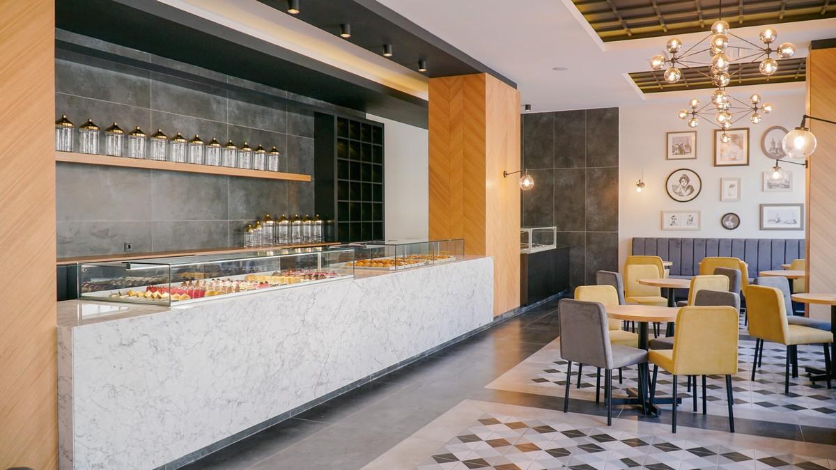 RAI PREMIUM TEKIROVA - Restaurace - COFFEE CORNER