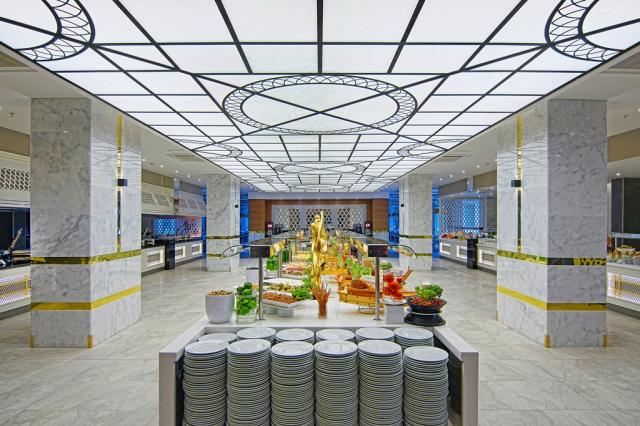 RAI PREMIUM TEKIROVA - Restaurace - MAIN RESTAURANT