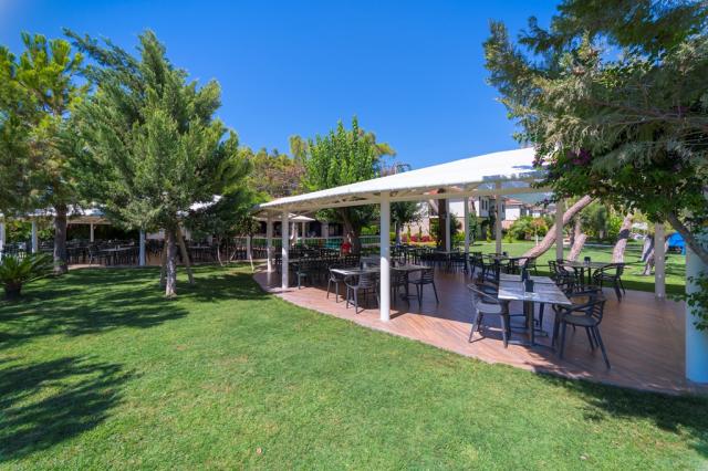 RAI PREMIUM TEKIROVA - Restaurace - SNACK RESTAURANT