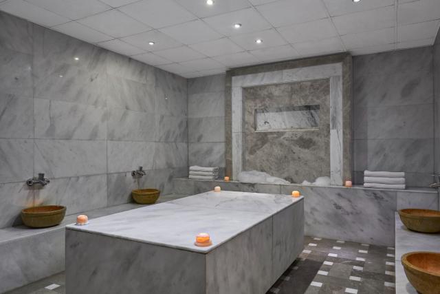 JAZ MAKADINA - Lázně - Lázně