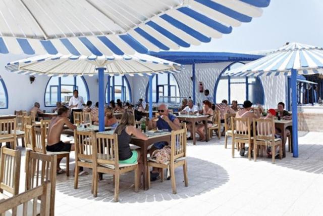 EMPIRE BEACH AQUA PARK - Bary - Sunny Terrace