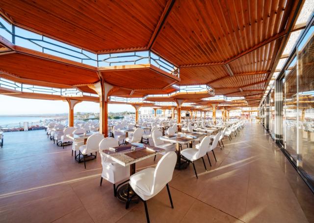SIRENA BEACH RESORT & SPA - Restaurace - Restaurace