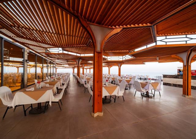 SIRENA BEACH RESORT & SPA - Restaurace - Restaurace