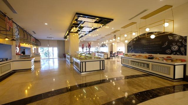 SEADEN SEA WORLD HOTEL RESORT & SPA - Restaurace - MAIN RESTAUR