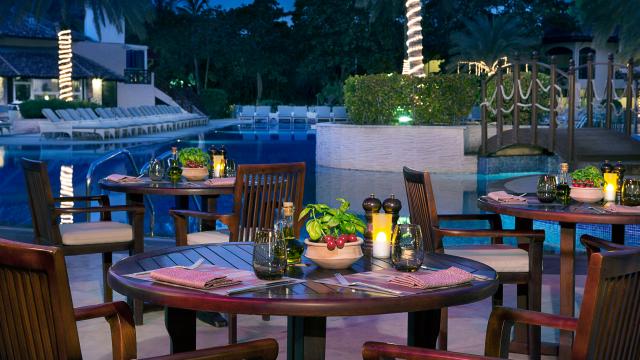 AL HABTOOR GRAND RESORT, AUTOGRAPH COLLECTION - Restaurace - A 