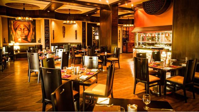 AL HABTOOR GRAND RESORT, AUTOGRAPH COLLECTION - Restaurace - Th