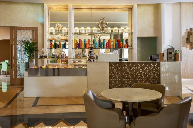 AL HABTOOR GRAND RESORT, AUTOGRAPH COLLECTION - Restaurace - Ac