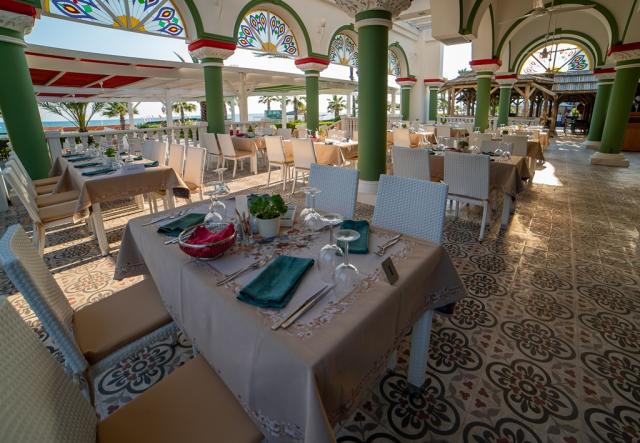 KAMELYA AISHEN CLUB - Restaurace - LA PERLA RESTAURANT