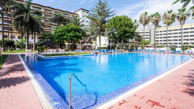 PUERTO RESORT BY BLUE SEA HOTEL - Bazény - Bazény
