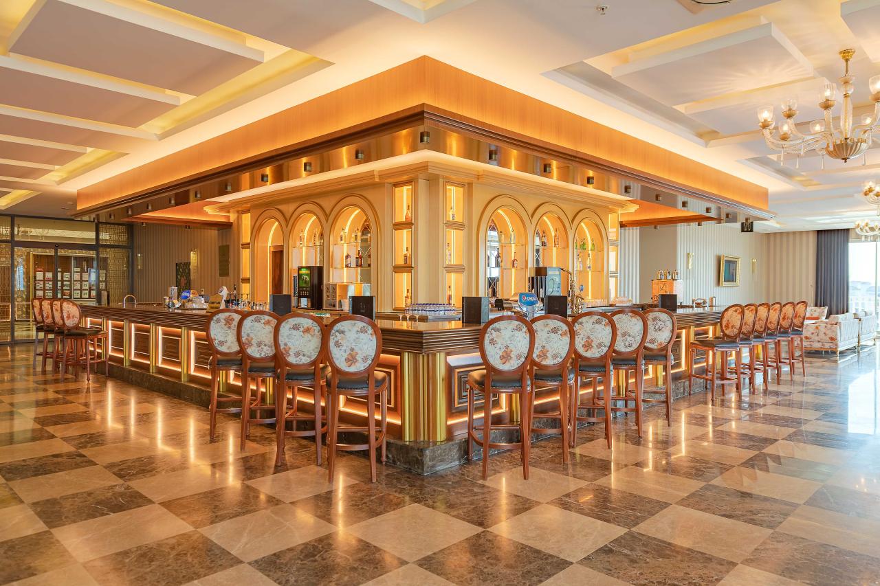 SIDE PREMIUM HOTEL - Bary - LOBBY BAR