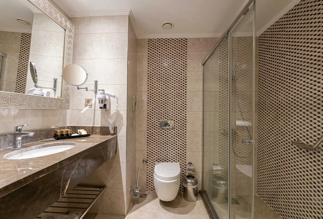 SIDE PREMIUM HOTEL - Pokoje - STANDARD ROOM WITH BALCONY