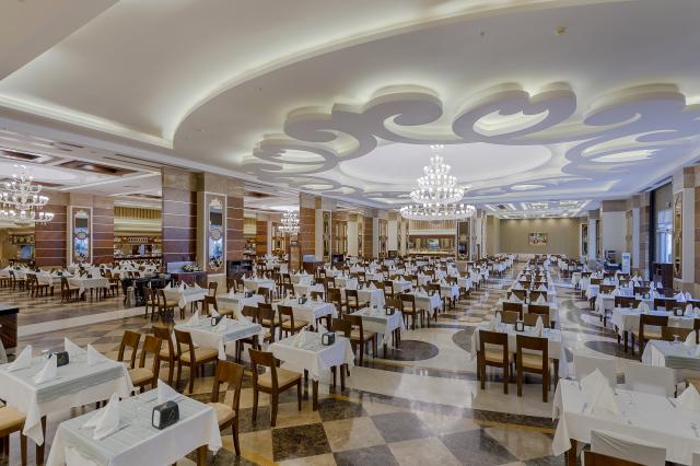 SIDE PREMIUM HOTEL - Restaurace - ''OZZ''  MAIN RESTAURANT 