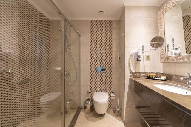 SIDE PREMIUM HOTEL - Pokoje - STANDARD ROOM WITH BALCONY 
