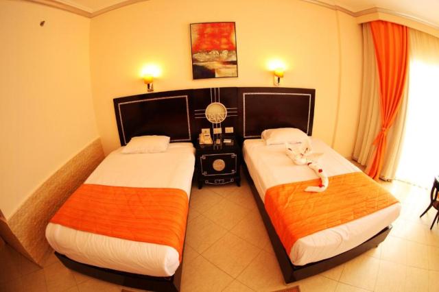 SPHINX AQUA PARK BEACH RESORT - Pokoje - ROOM STANDARD / SEAVIE