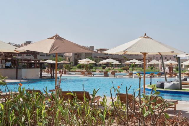 TRUE BEACH RESORT - Bary - MAYA BAR : RESORT POOLBAR