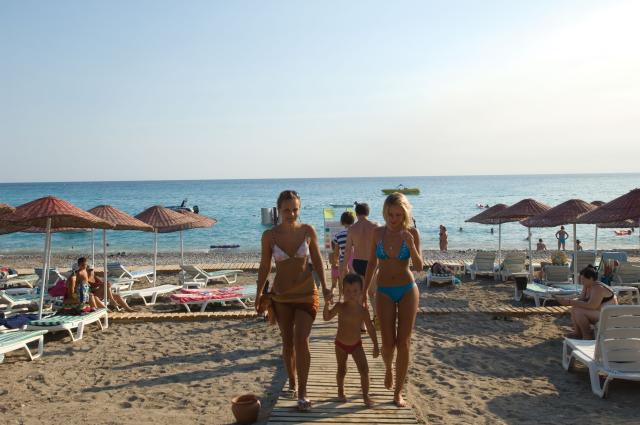 HOLIDAY GARDEN RESORT - Pláž - Pláž