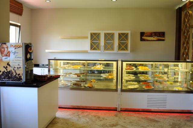HOLIDAY GARDEN RESORT - Restaurace - PATISSERIE