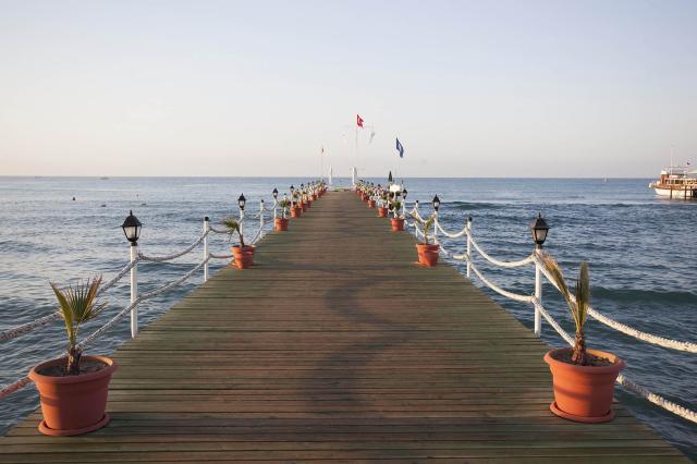 DOBEDAN BEACH RESORT COMFORT - Pláž - Pláž