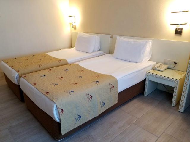 CRYSTAL ADMIRAL RESORT SUITES&SPA - Pokoje - DUBLEX FAMILY ROOM