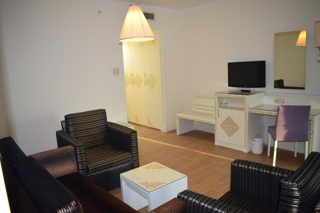 CRYSTAL ADMIRAL RESORT SUITES&SPA - Pokoje - JUNIOR SUITE
