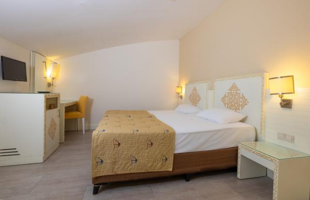 CRYSTAL ADMIRAL RESORT SUITES&SPA - Pokoje - DUBLEX FAMILY ROOM