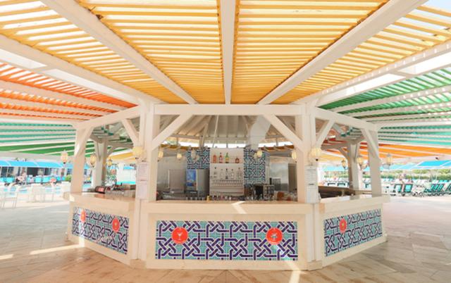 CRYSTAL ADMIRAL RESORT SUITES&SPA - Bary - POOL BAR