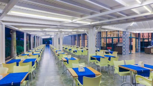 CARETTA RELAX HOTEL - Restaurace - Main Restaurant