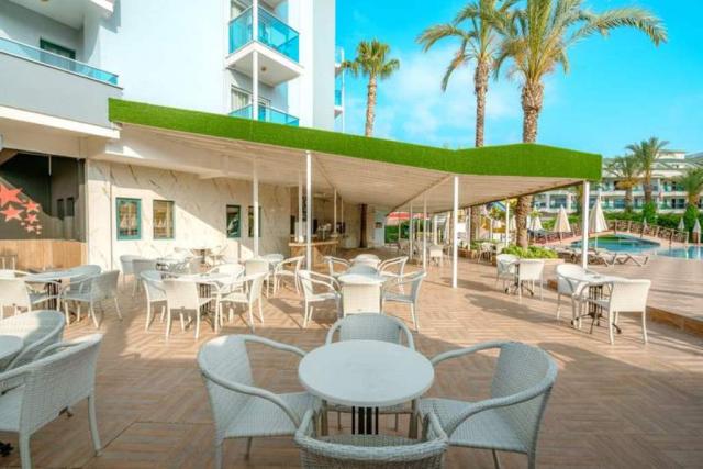 CARETTA RELAX HOTEL - Bary - Pool Bar