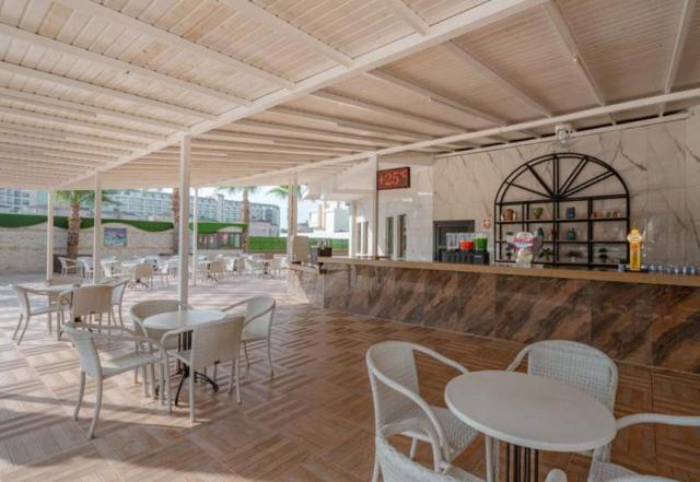 CARETTA RELAX HOTEL - Bary - Pool Bar