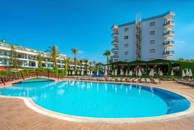 CARETTA RELAX HOTEL - Bazény - Venkovní bazén