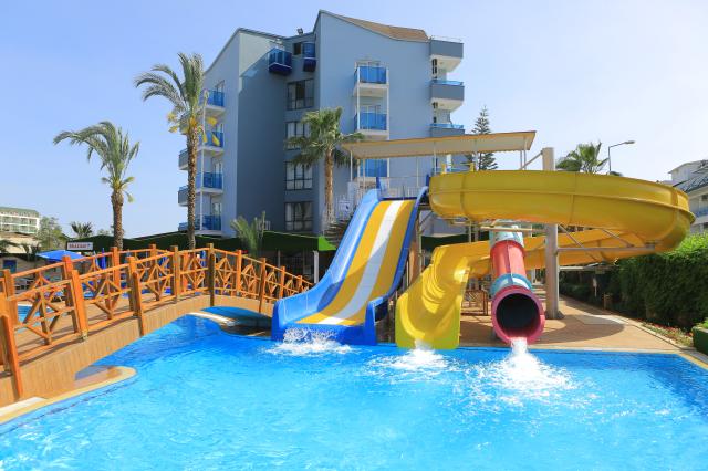 CARETTA RELAX HOTEL - Vodní park - Vodní park