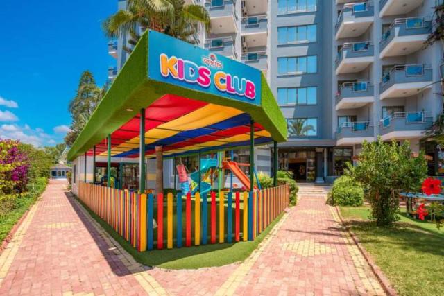 CARETTA RELAX HOTEL - Miniklub - Miniklub