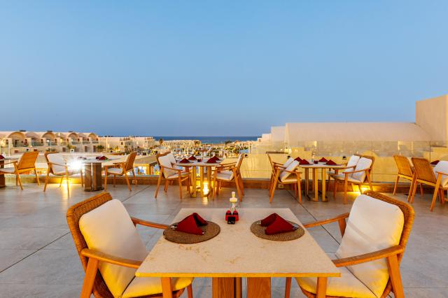 SUNRISE ANJUM RESORT - Restaurace - Manzoku Restaurant