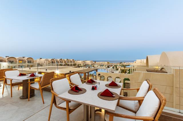 SUNRISE ANJUM RESORT - Restaurace - Manzoku Restaurant