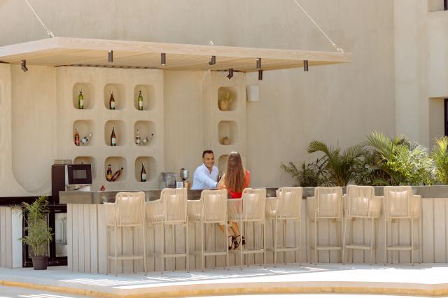 SUNRISE ANJUM RESORT - Bary - Latitude Bar