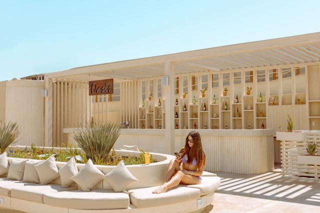 SUNRISE ANJUM RESORT - Bary - Oasis Pool Bar