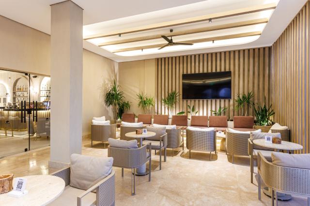 SUNRISE ANJUM RESORT - Bary - Indigo Lounge