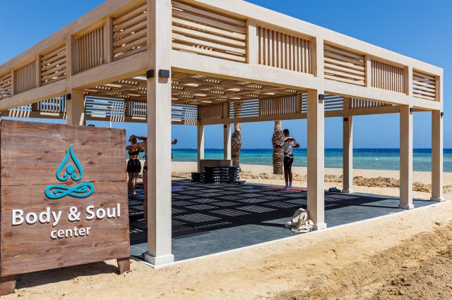 SUNRISE ANJUM RESORT - Animace - Animace